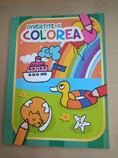 Divertite y Colorea 8 - Libro para pintar