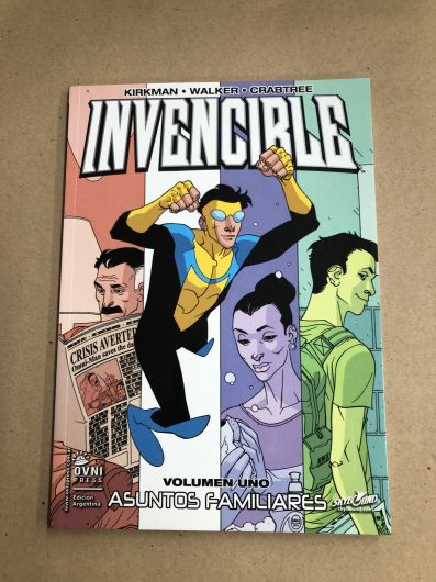 Invencible- Volumen 1- Asuntos familiares