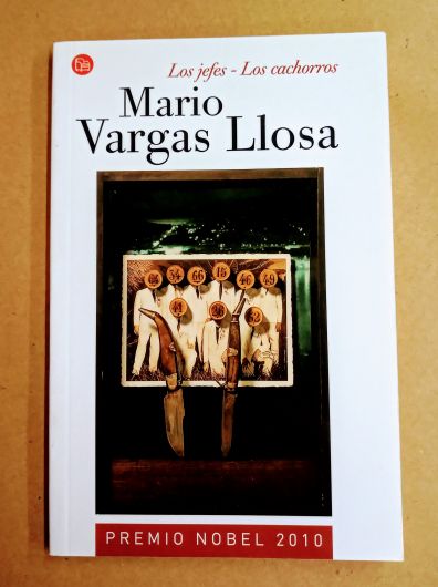 Los Jefes - Los cachorros - Mario Vargas Llosa - Punto de Lectura